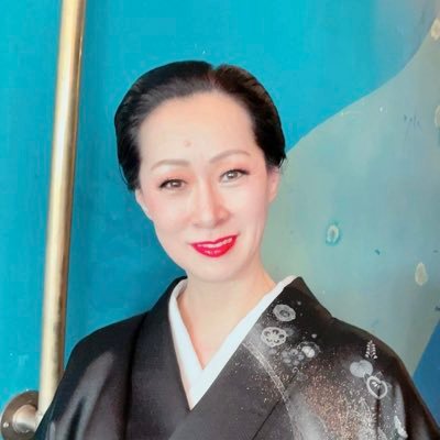 小林 淳子のアバター